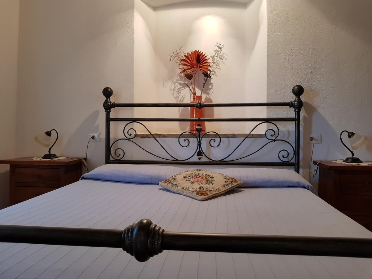 Agriturismo Bio Le 4 Stagioni Porrona Екстер'єр фото